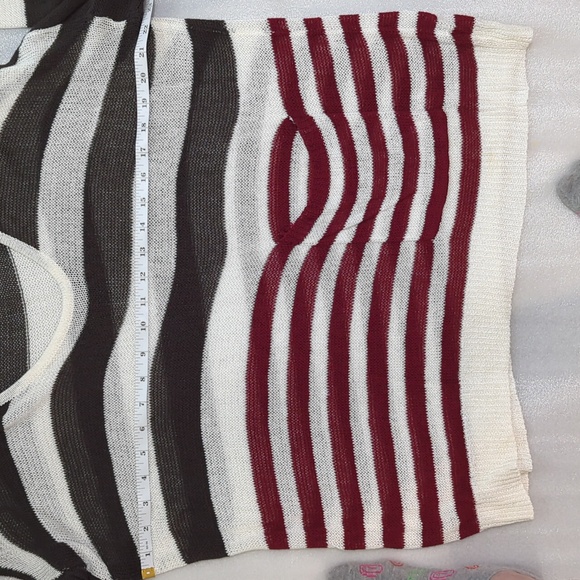 Cecico Women's Red, White, and Blue Knit Pullover Sweater With Pocket Size Large - Picture 5 of 8